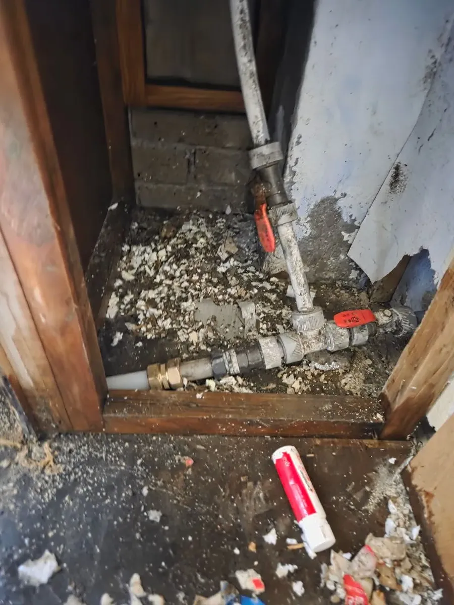 배관 보수 작업